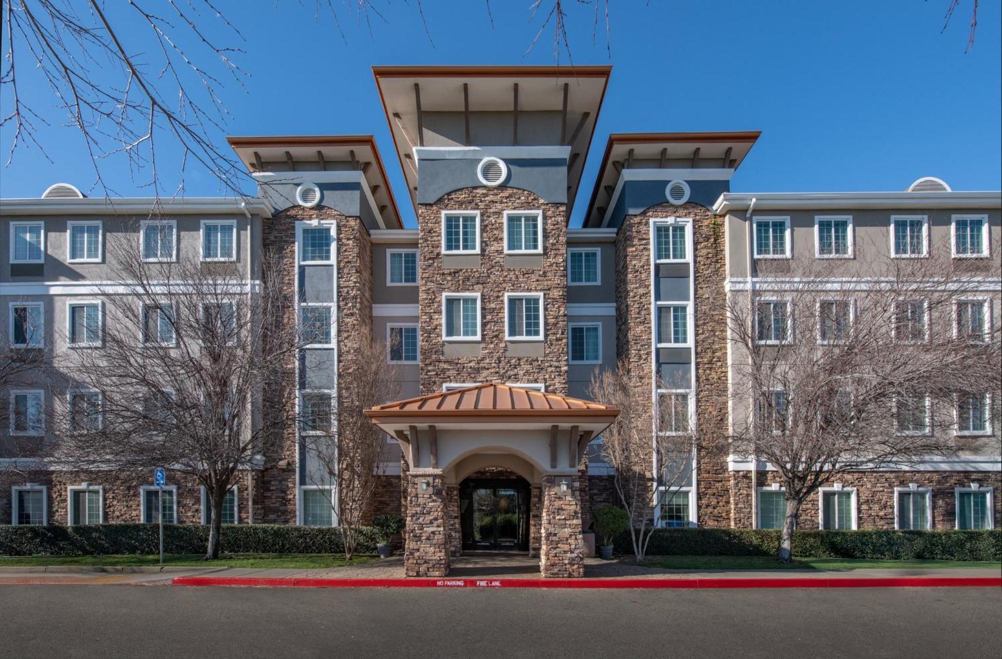 Staybridge - Roseville Area By Ihg Hotel