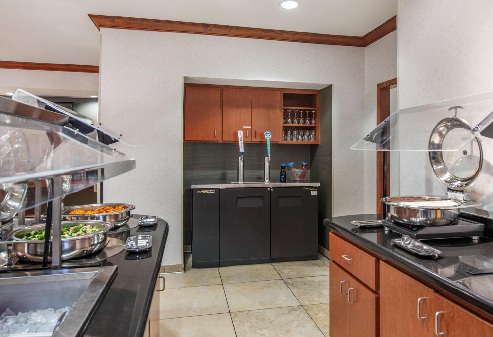 Staybridge - Roseville Area By Ihg Hotel Rocklin