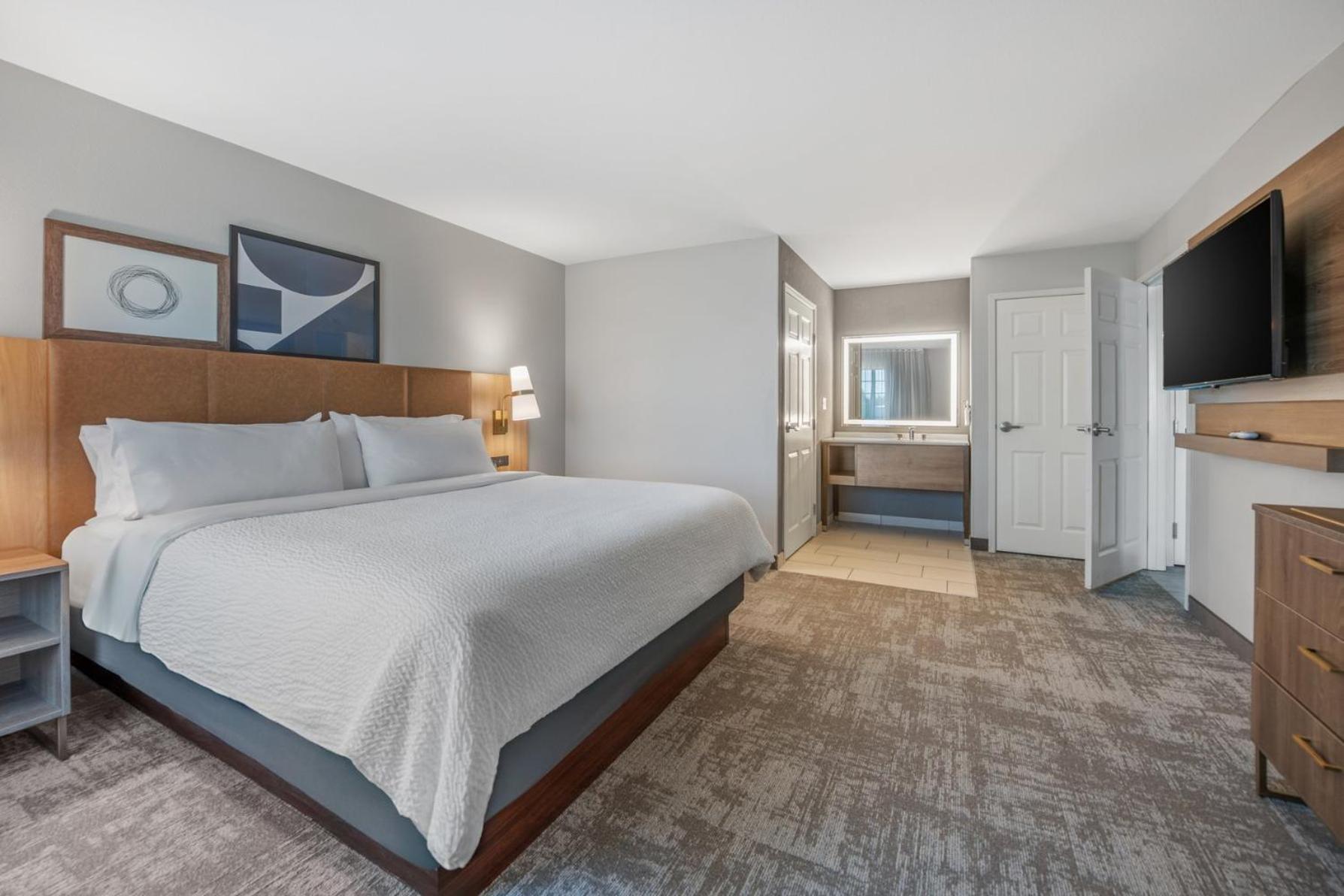 Hotel Staybridge - Roseville Area By Ihg