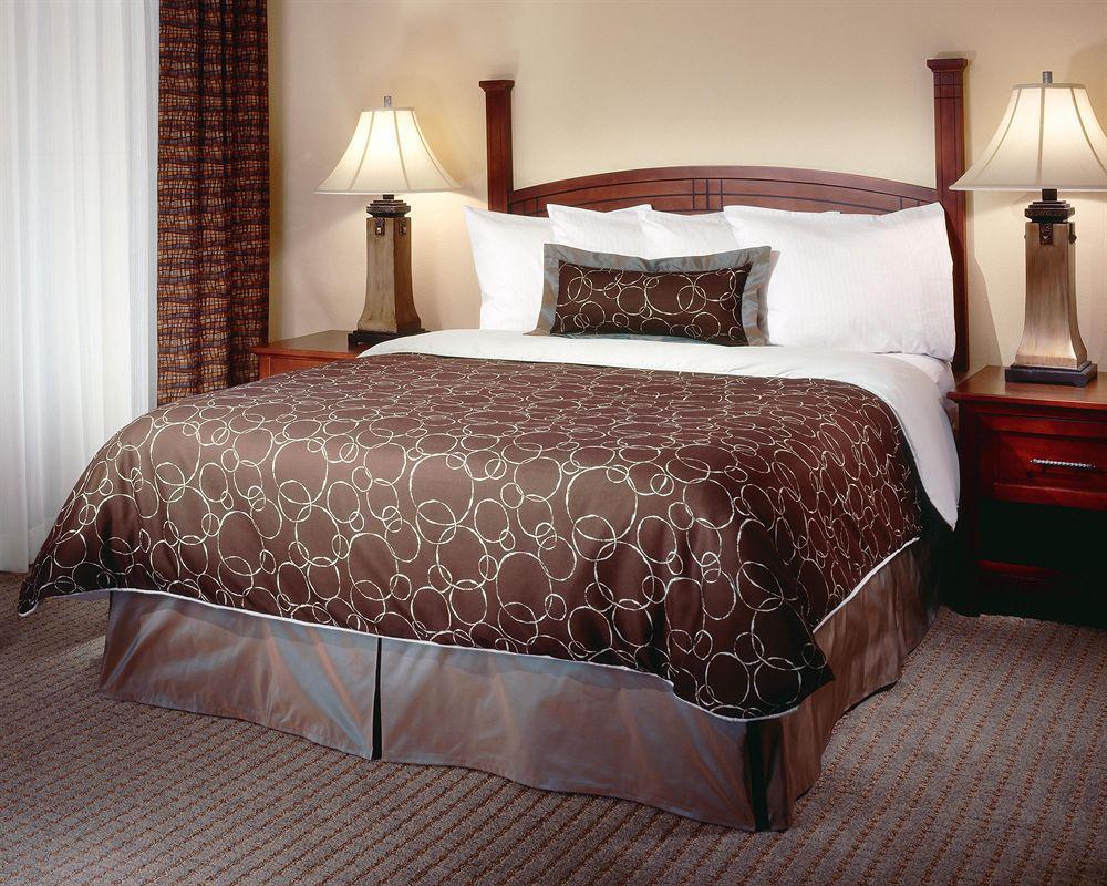 Hotel Staybridge - Roseville Area By Ihg 3*